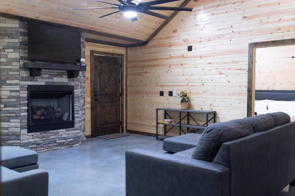 The New Luna In Broken Bow